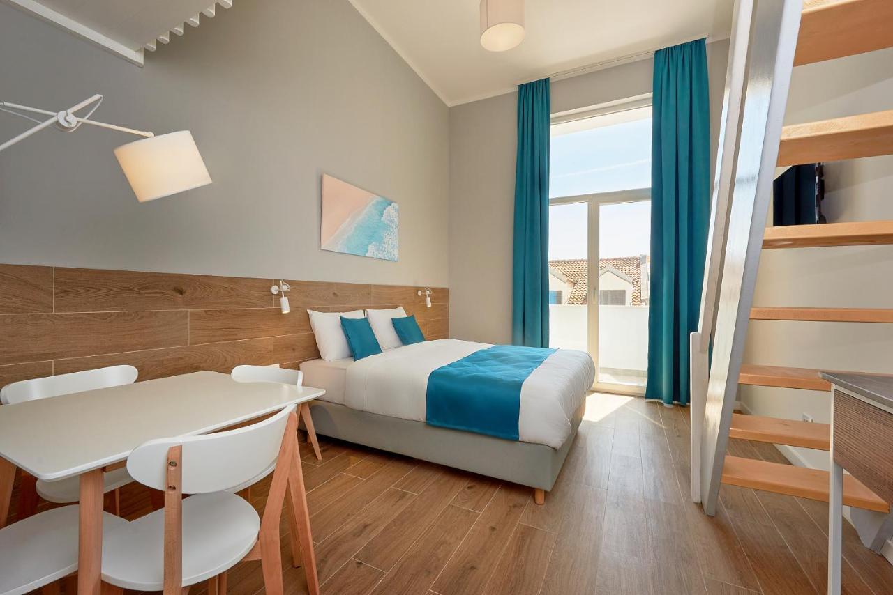 Garni Hotel Larimar Budva Exterior foto