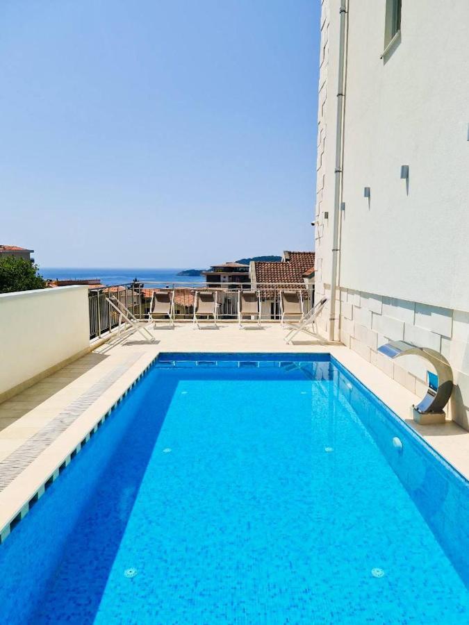 Garni Hotel Larimar Budva Exterior foto